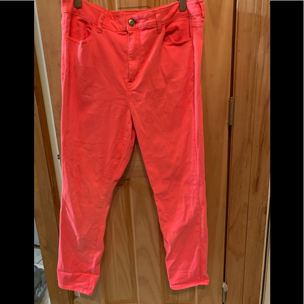 Neon jeggings!